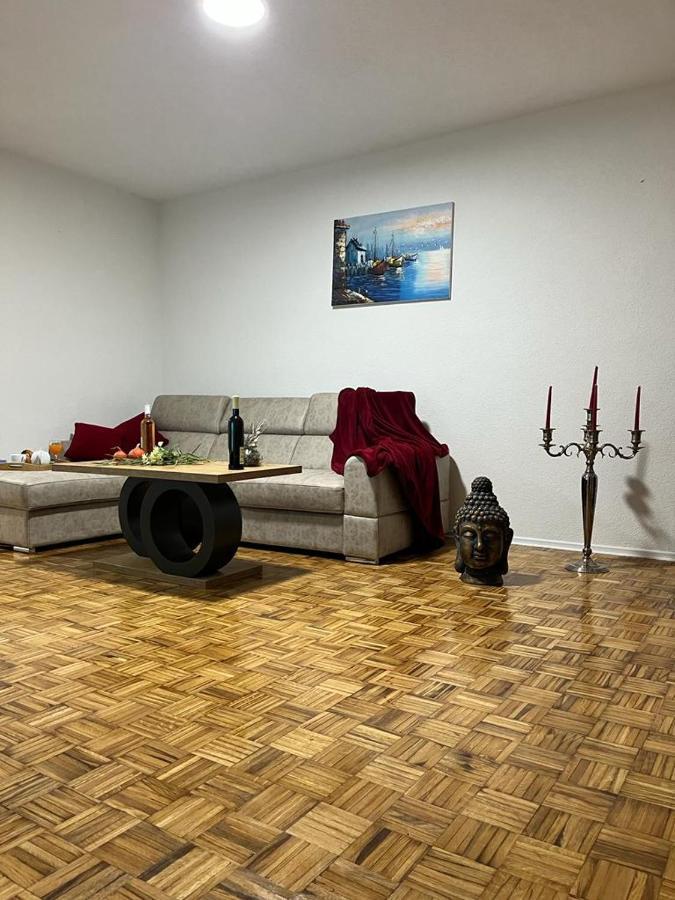 Apartamento Stan Na Dan Kozarska Dubica Bosanska Dubica Exterior foto